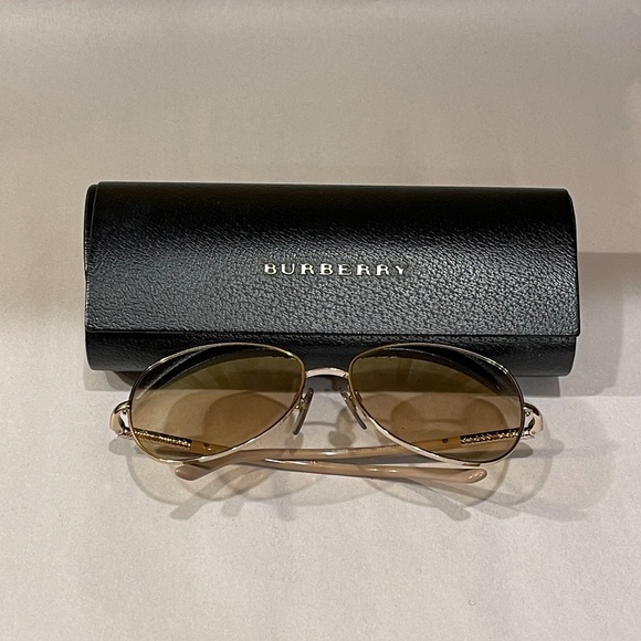 BURBERRY BE 3054 Sunglasse ROSE GOLD - Picture 1 of 11